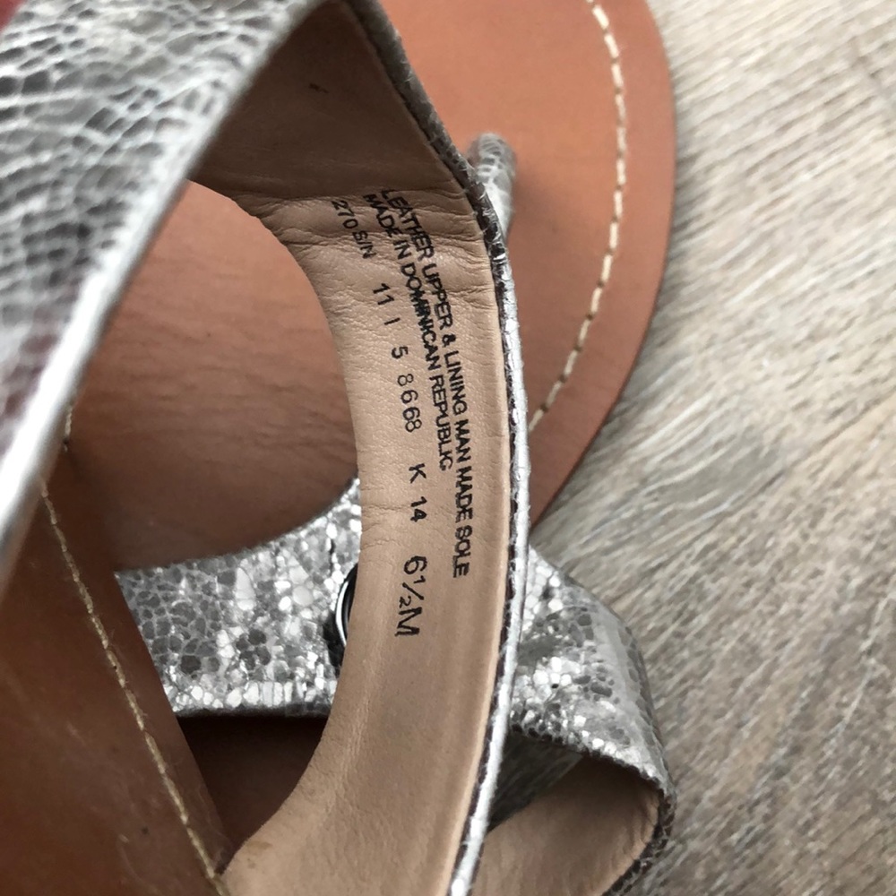 Tory Burch Sandals - Picture 3 of 5